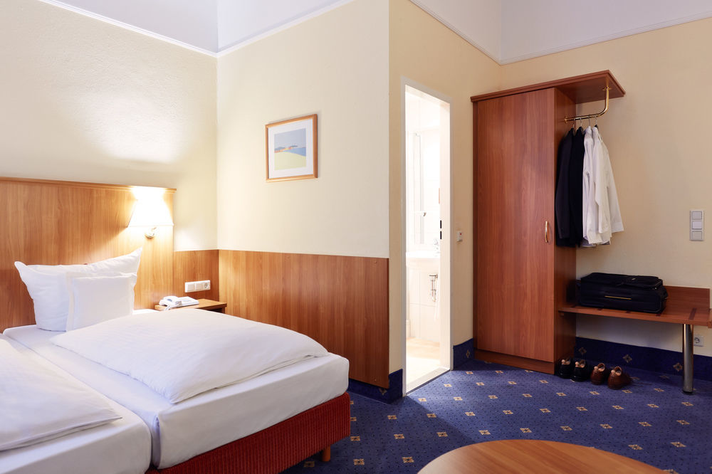 Doria Hotel Дюселдорф Екстериор снимка