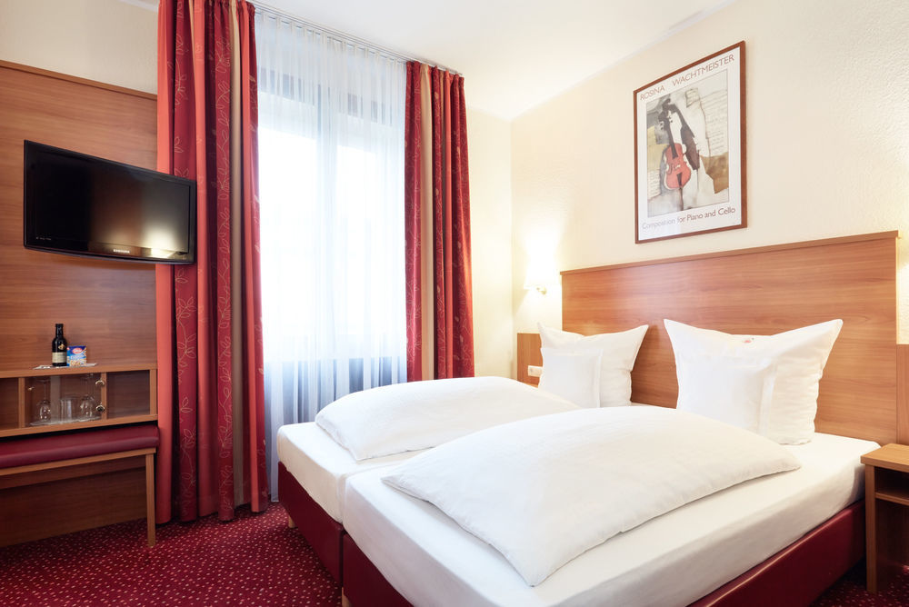 Doria Hotel Дюселдорф Екстериор снимка